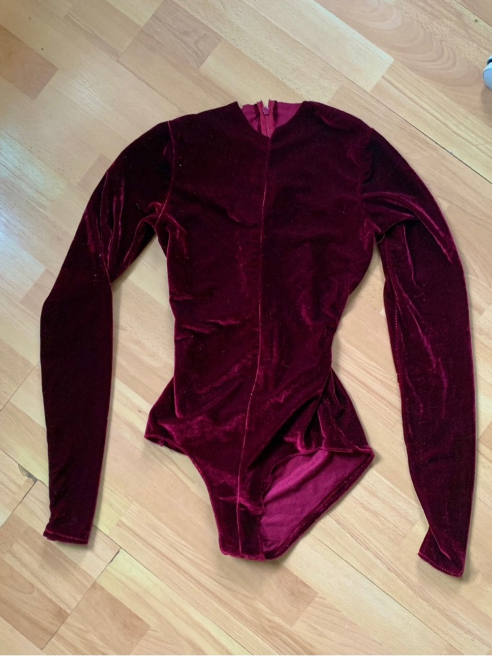 Women's Long-Sleeve stretch Velvet Bodysuit - Burgundy